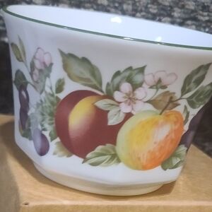 Johnson Brothers Fruit Design Bowl - Multicolor